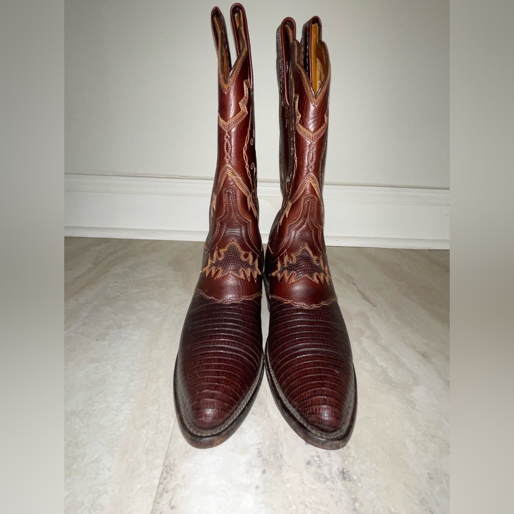 Brown Lucchese 1883 Western Exotic Lizard Cowboy Boots. Women size 7.
